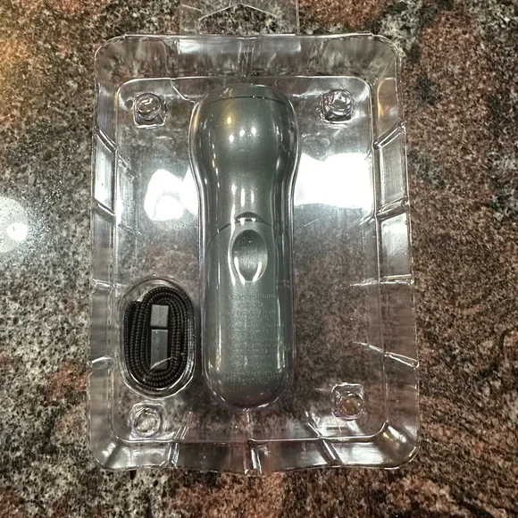 New in box First Alert Bark Genie - Picture 8 of 8